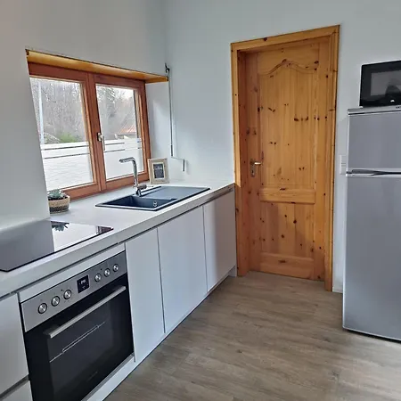 Hegauzauber شقة *